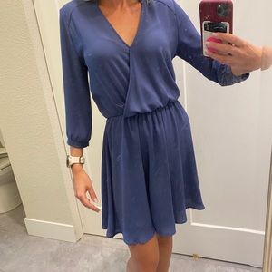 Blue/grey chiffon cinched waist v neck dress
